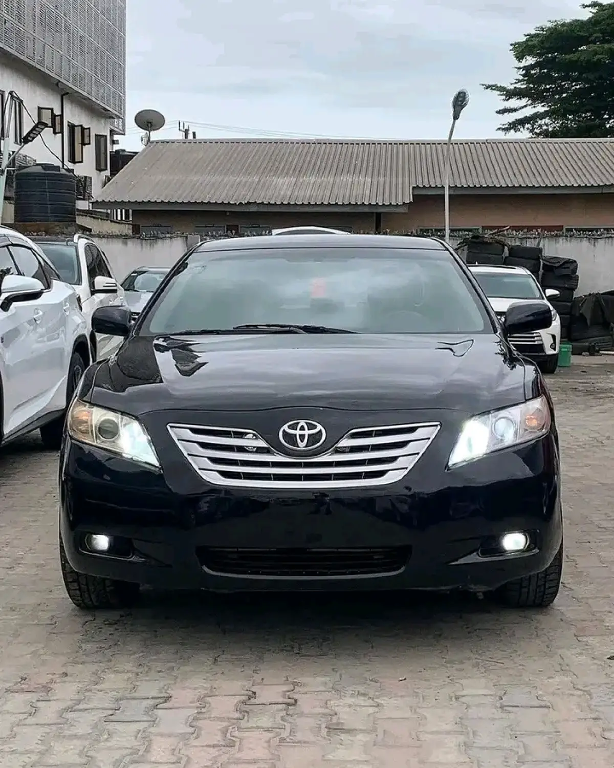 Black Foreign Used Toyota Camry Musles - Image 1