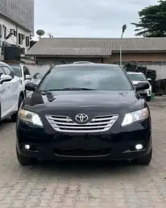 Black Foreign Used Toyota Camry Musles
