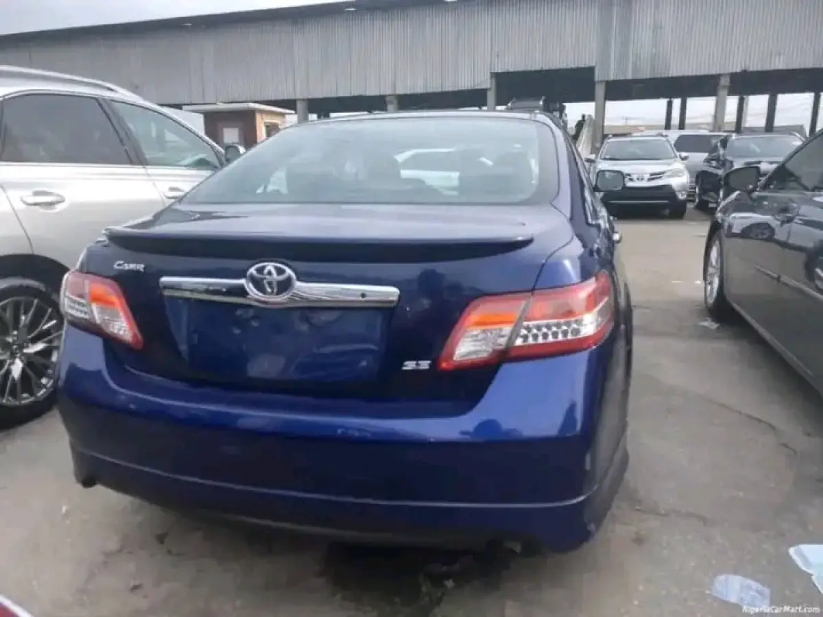 2007 Toyota Camry Musles Blue - Image 2