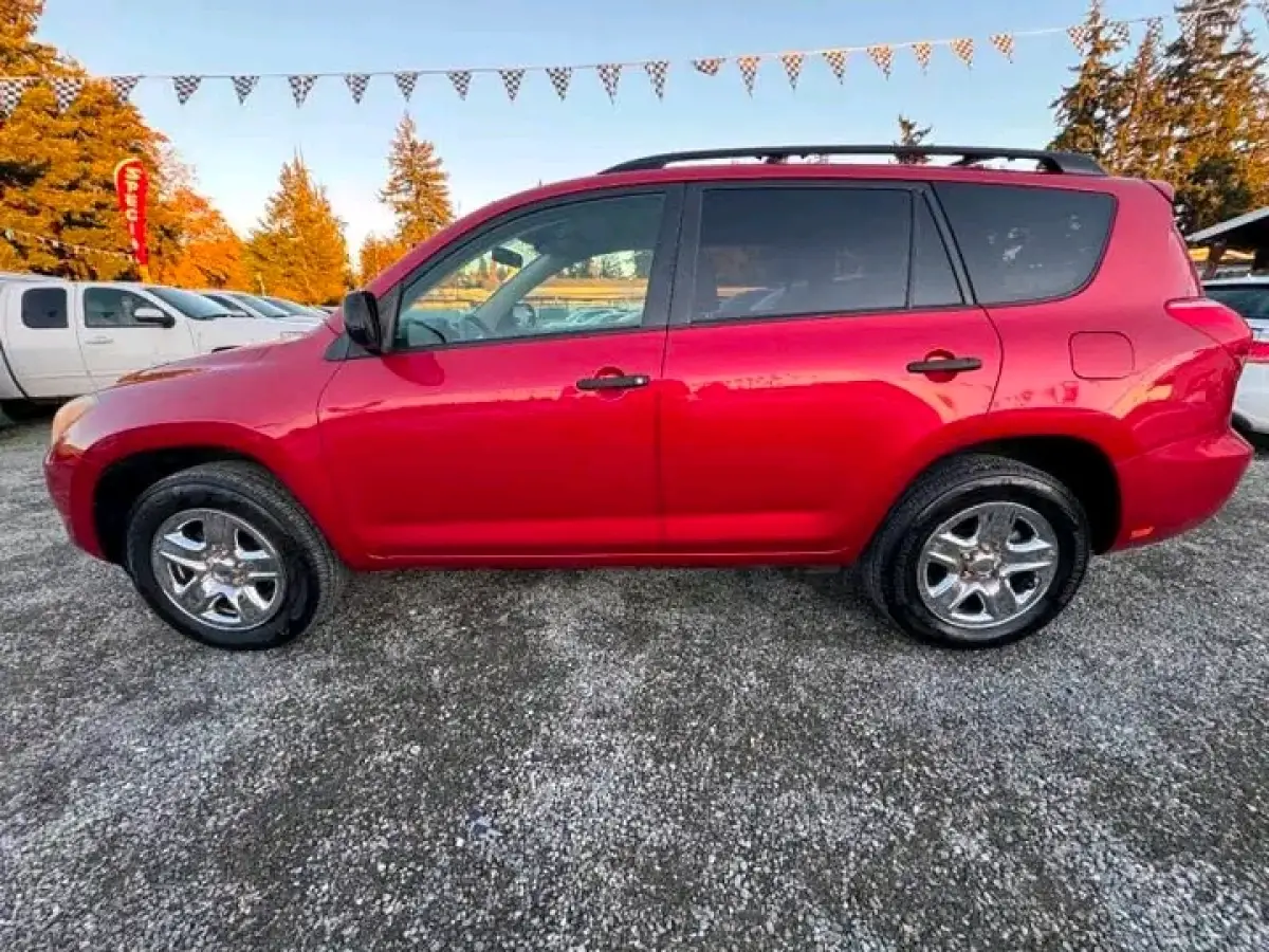 Toyota RAV4 Red - Image 6