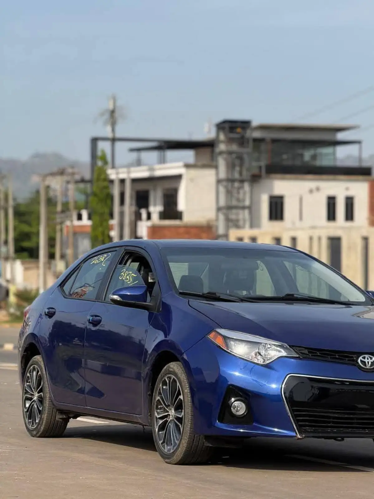 Foreign used Toyota Corolla 2015 - Image 3