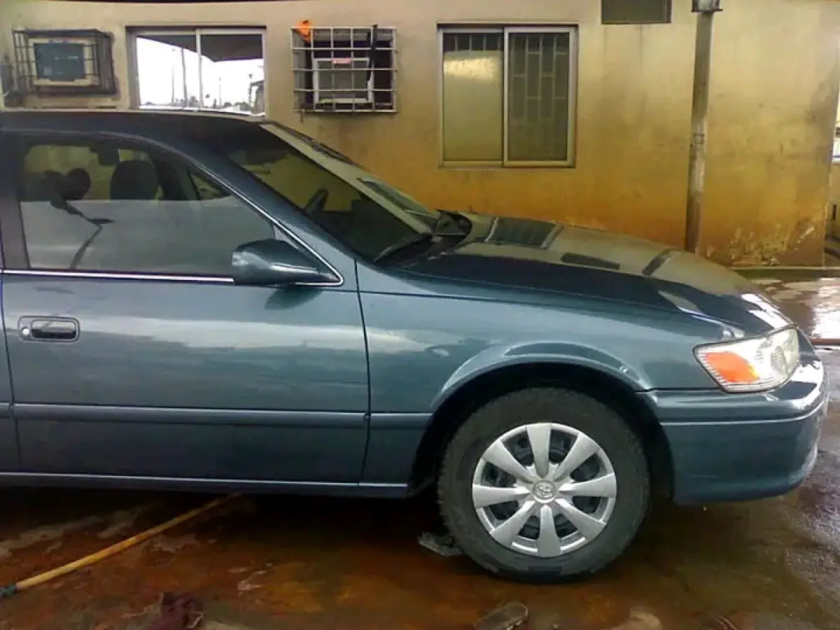 Toyota Camry pencil light - Image 4