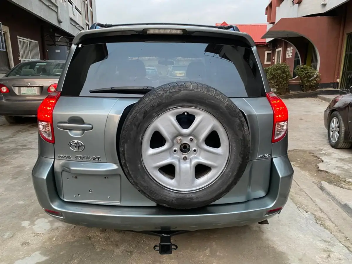Toyota RAV4 hybrid for sale 2008 - Image 6