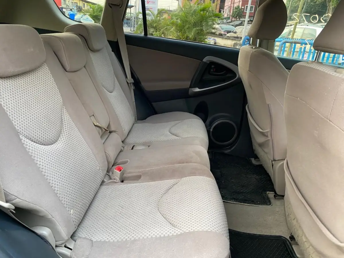 Toyota RAV4 hybrid for sale 2008 - Image 10