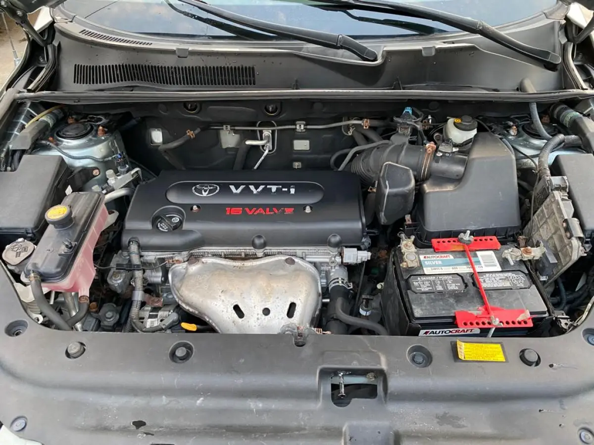 Toyota RAV4 hybrid for sale 2008 - Image 11