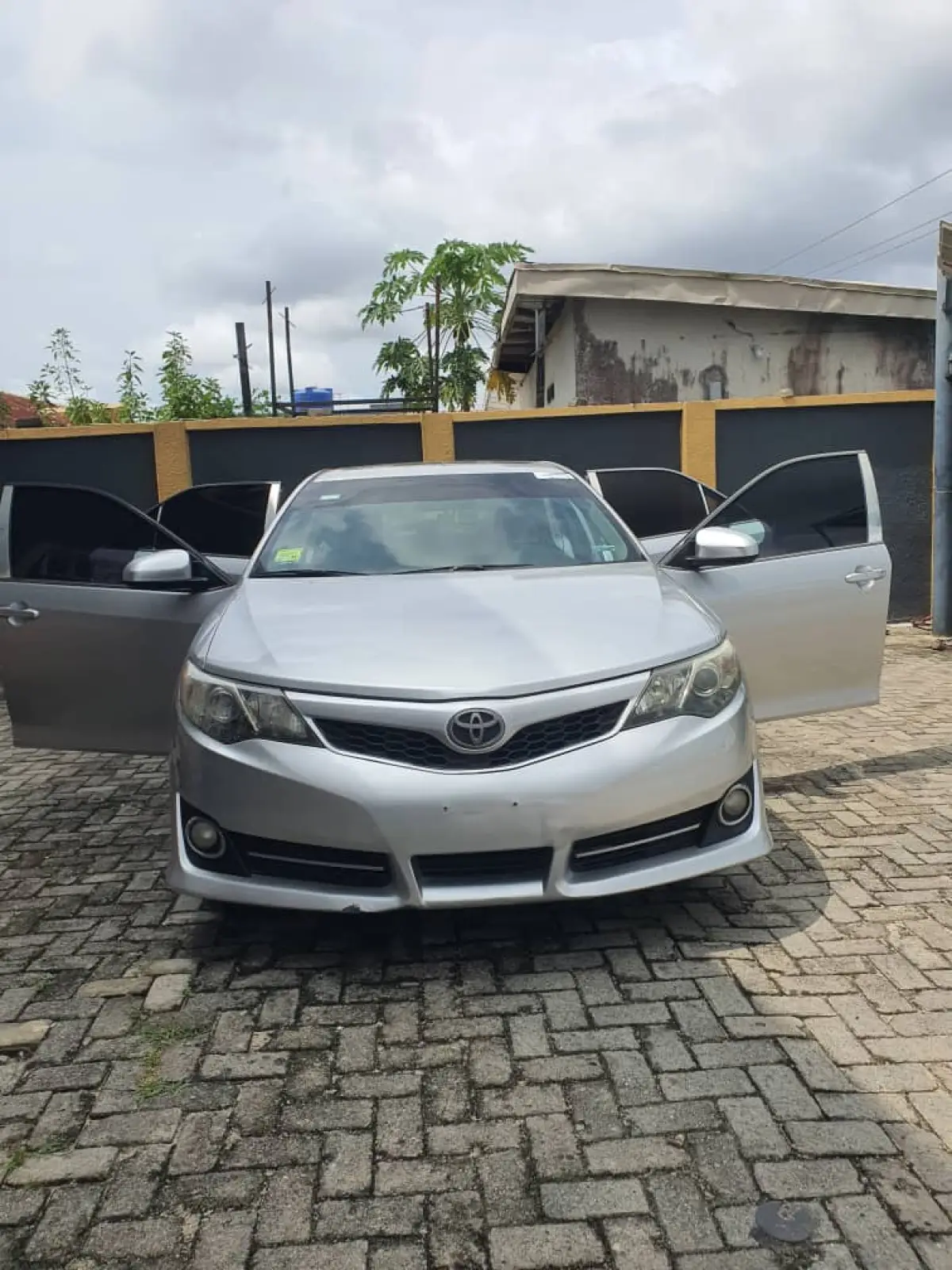 Toyota Camry 2012 - Image 5