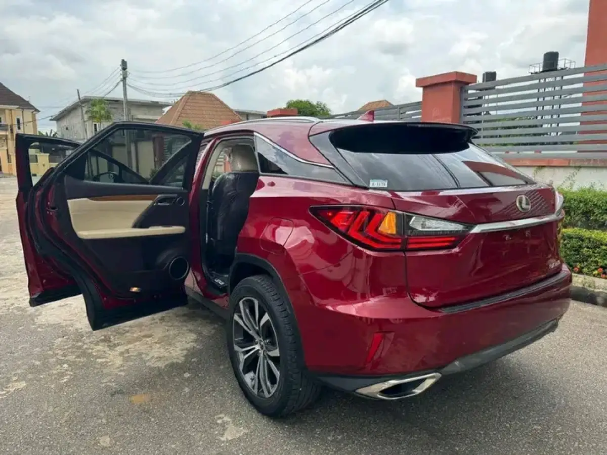 2019 Premium Edition Lexus RX 350 - Image 8