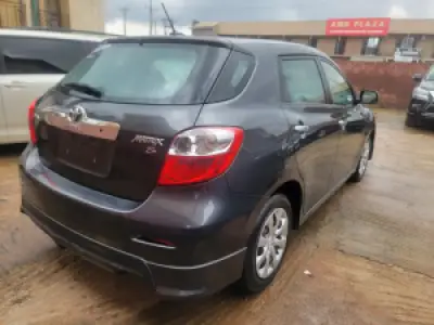 Toyota matrix for sale 2009