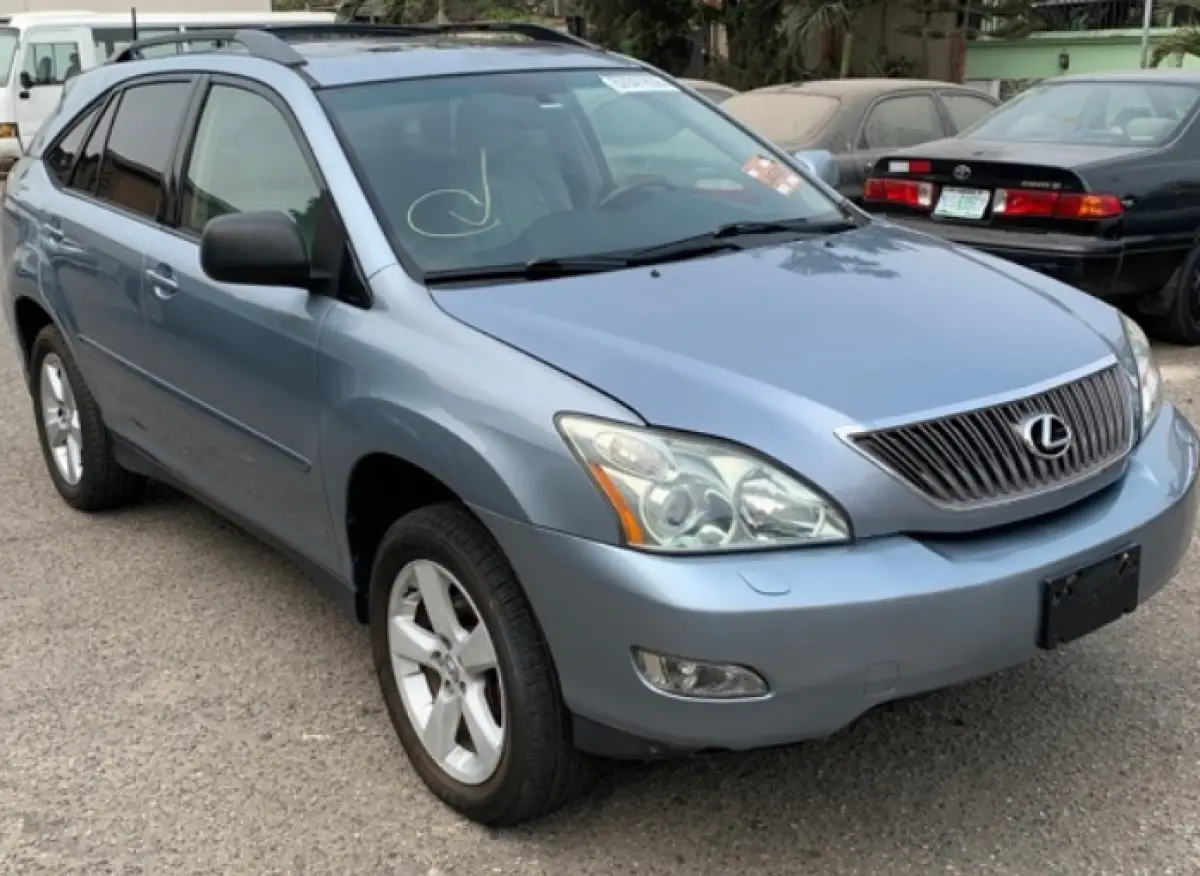Lexus Rx 330 for sale - Image 2