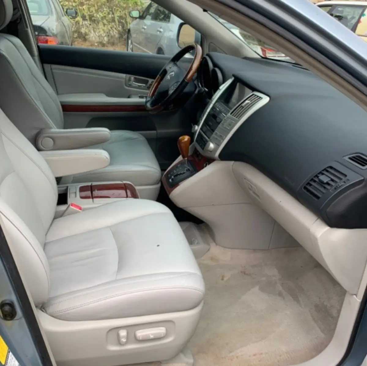 Lexus Rx 330 for sale - Image 3