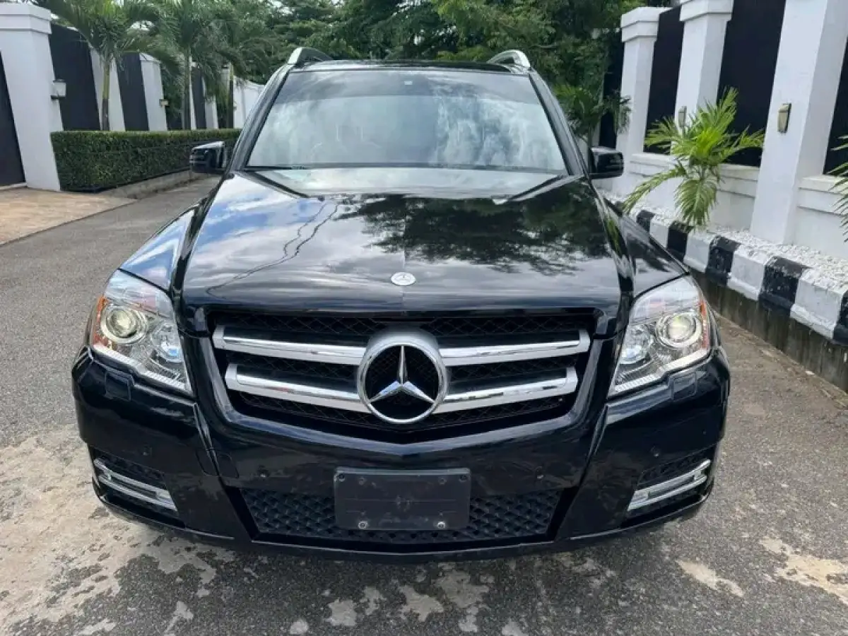 2012 Mercedes Benz GLK 350 4Matic - Image 1