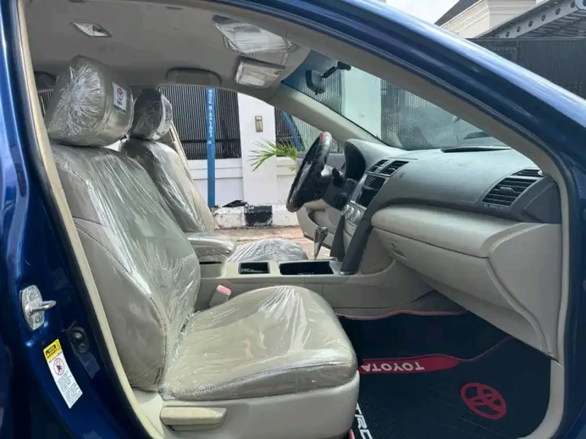 2009 TOYOTA CAMRY LE (4PLUGS) - Image 4