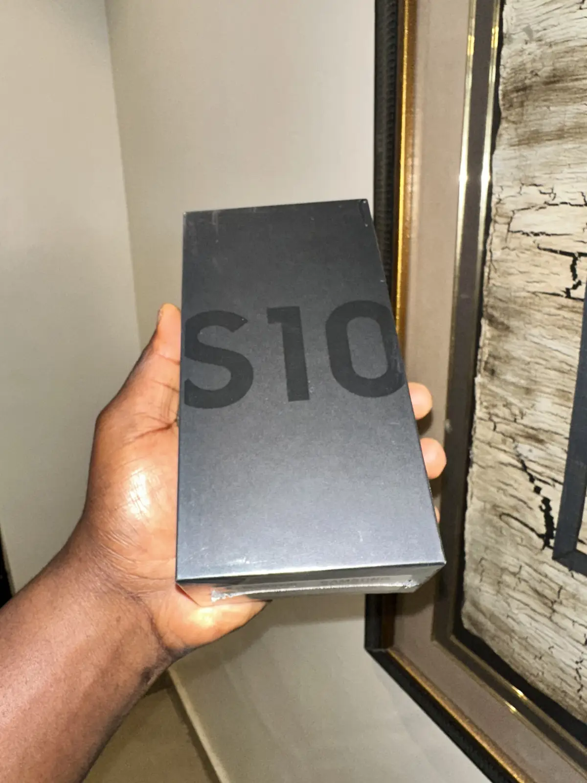 Brand New Samsung Galaxy S10 8GB RAM 128GB ROM - Image 5