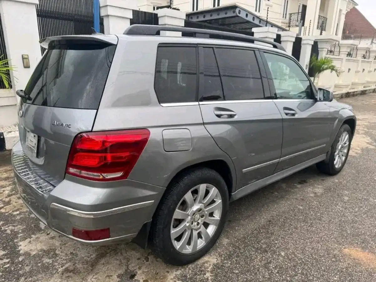Mercedes Benz GLK 350 4Matic - Image 8