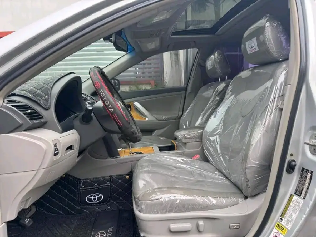 2008 TOYOTA CAMRY V6 XLE - Image 11