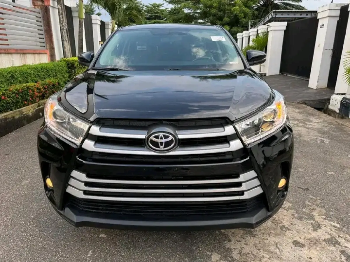 2014 TOYOTA HIGHLANDER LIMITED EDITION - Image 1