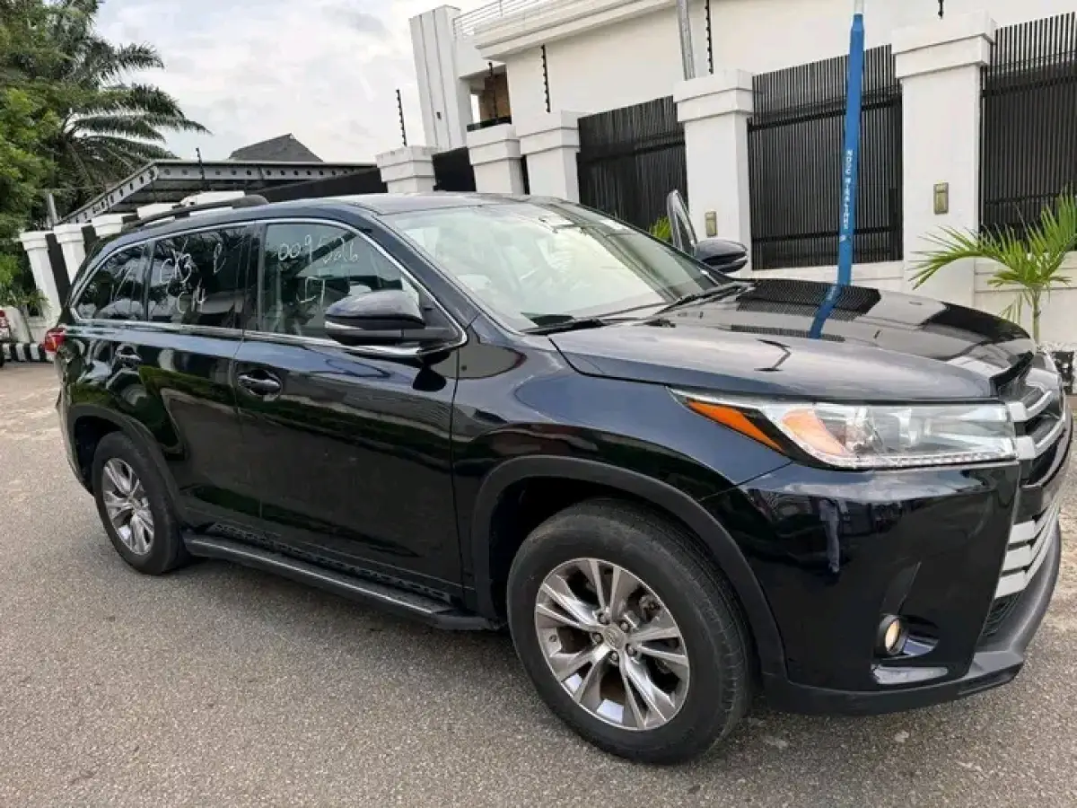 2014 TOYOTA HIGHLANDER LIMITED EDITION - Image 2