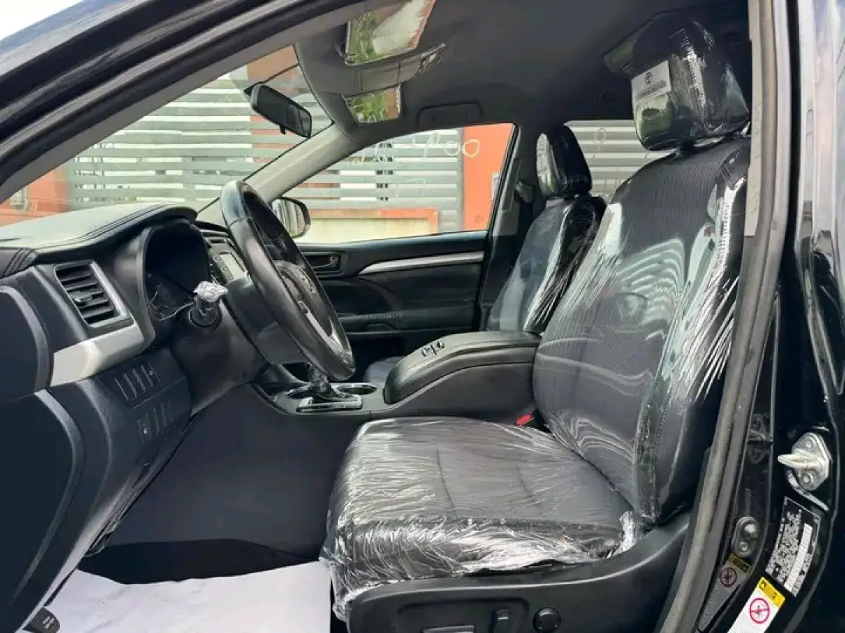 2014 TOYOTA HIGHLANDER LIMITED EDITION - Image 5