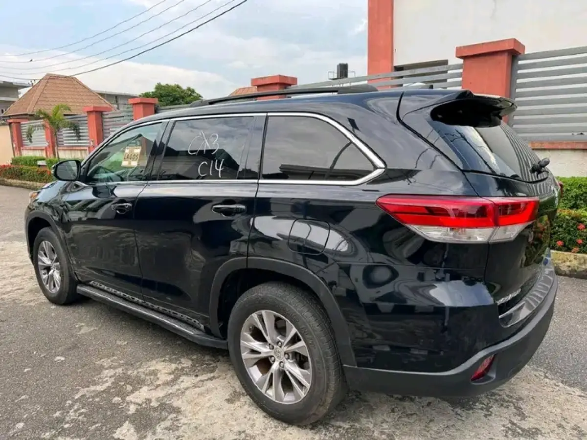 2014 TOYOTA HIGHLANDER LIMITED EDITION - Image 10