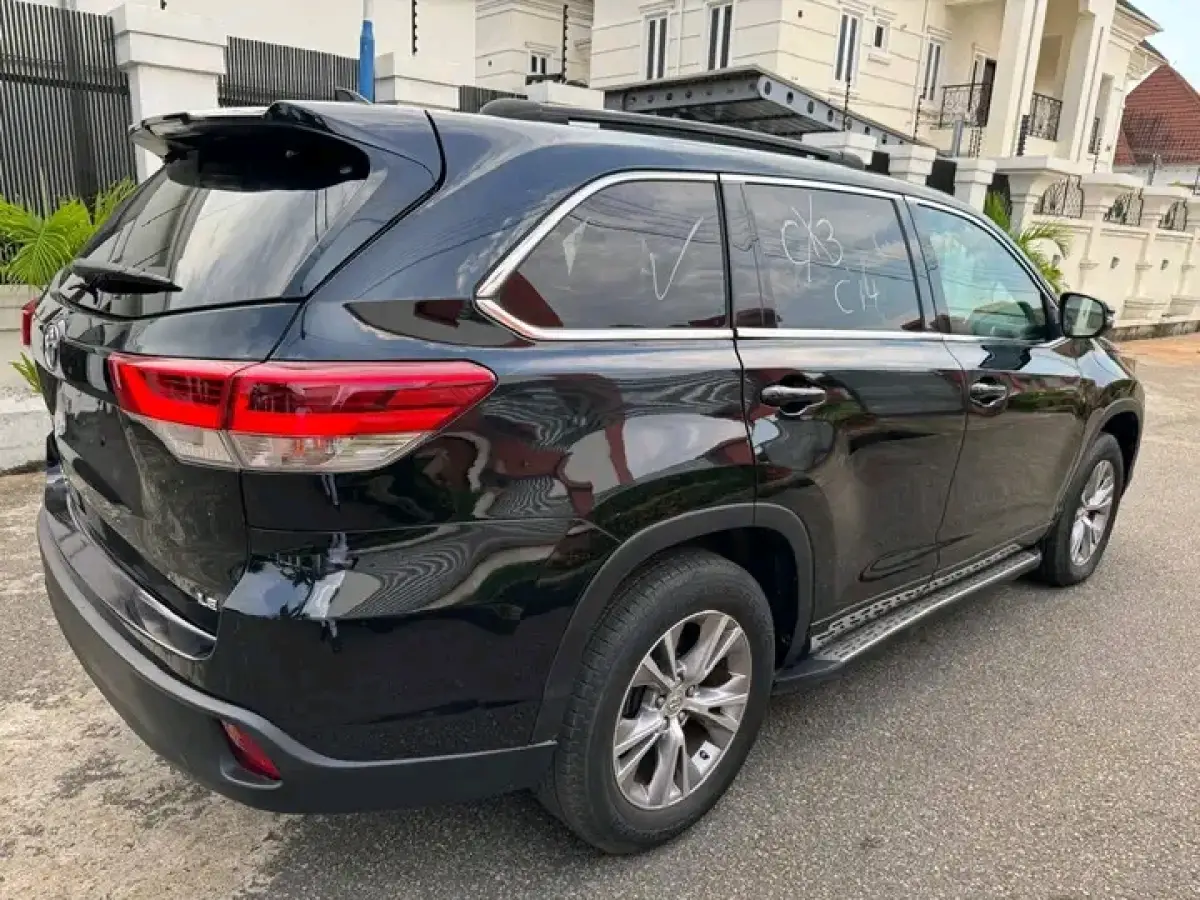 2014 TOYOTA HIGHLANDER LIMITED EDITION - Image 11