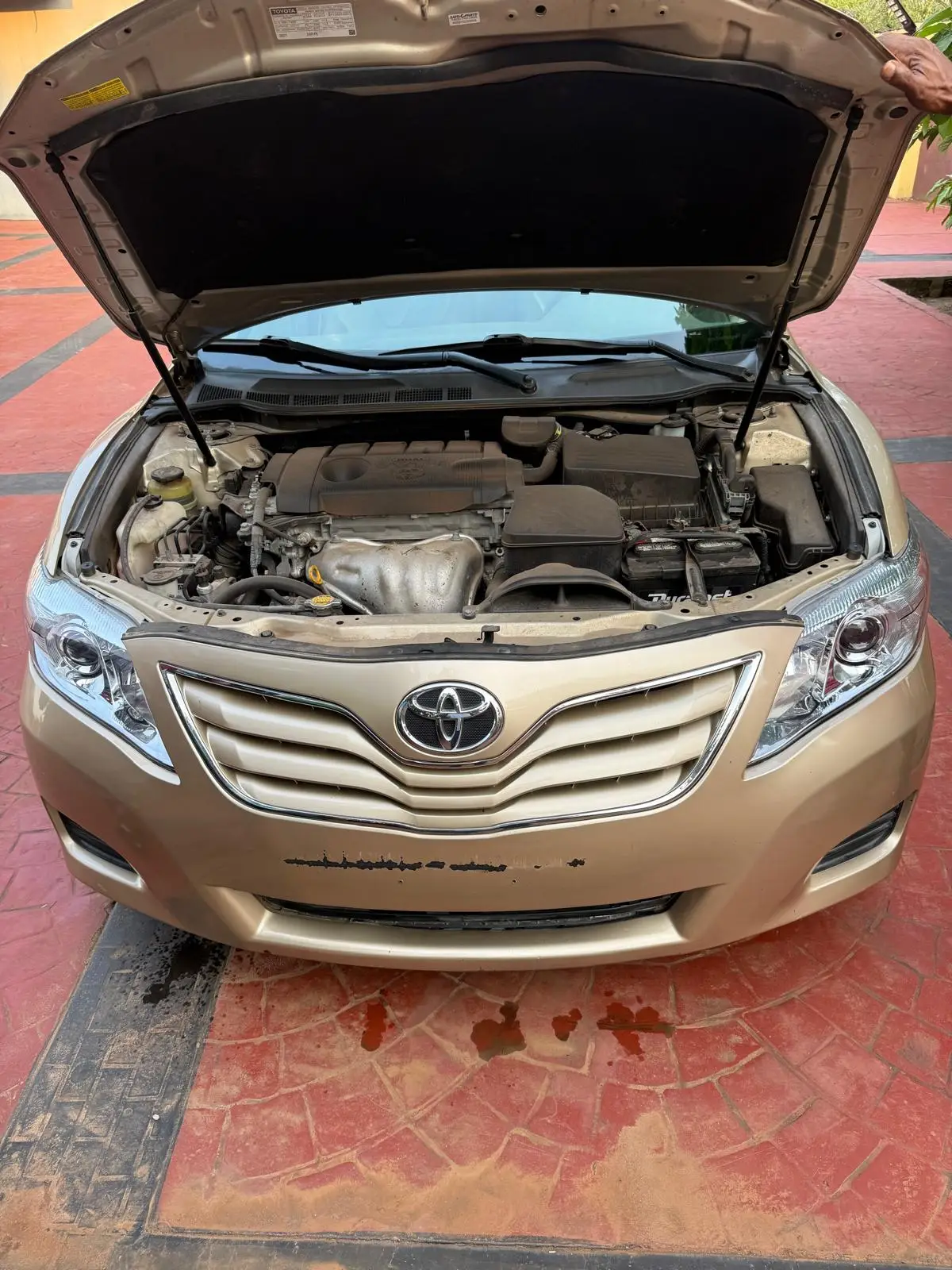 FOR SALE CLEAN 2010 DIRECT USA TOYOTA CAMRY (BIG DADDY) - Image 7