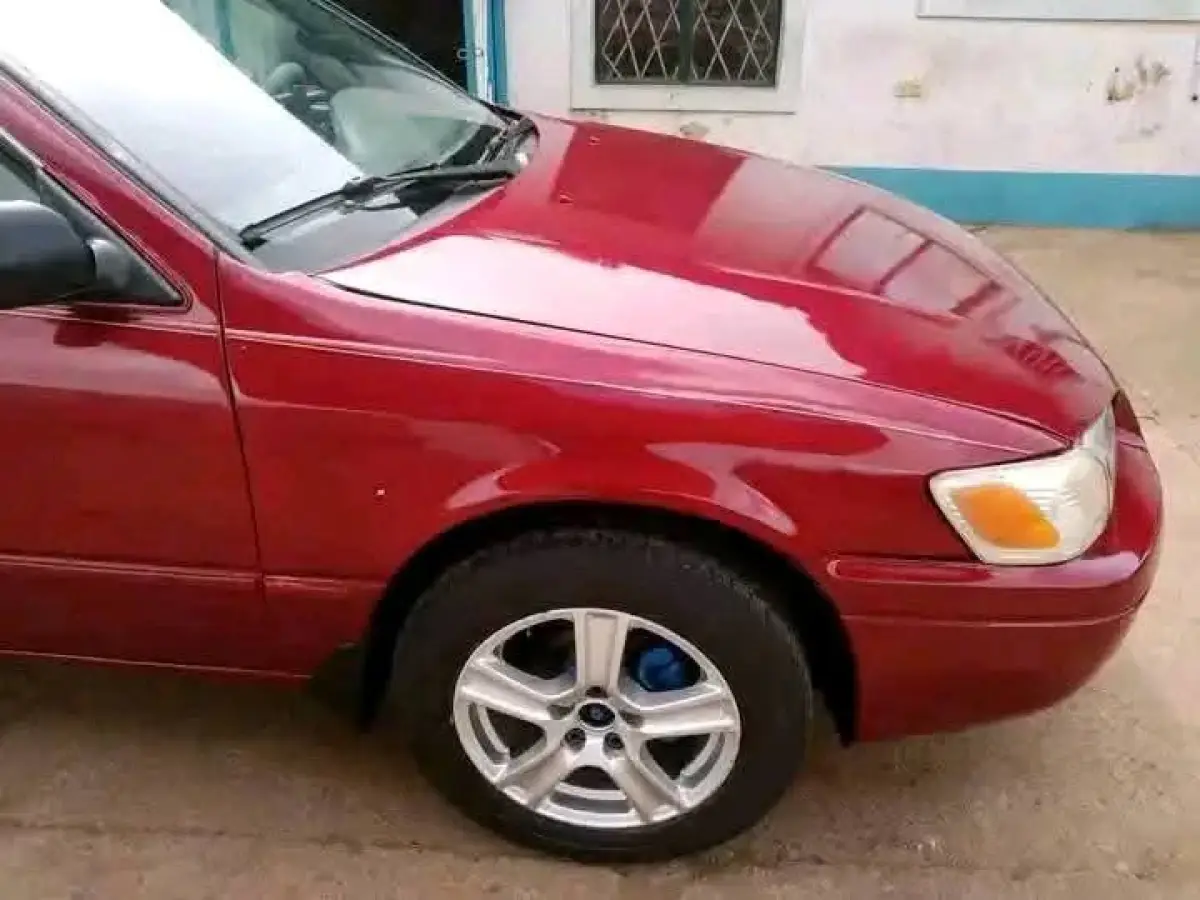 Foreign used Toyota Camry pencil - Image 1