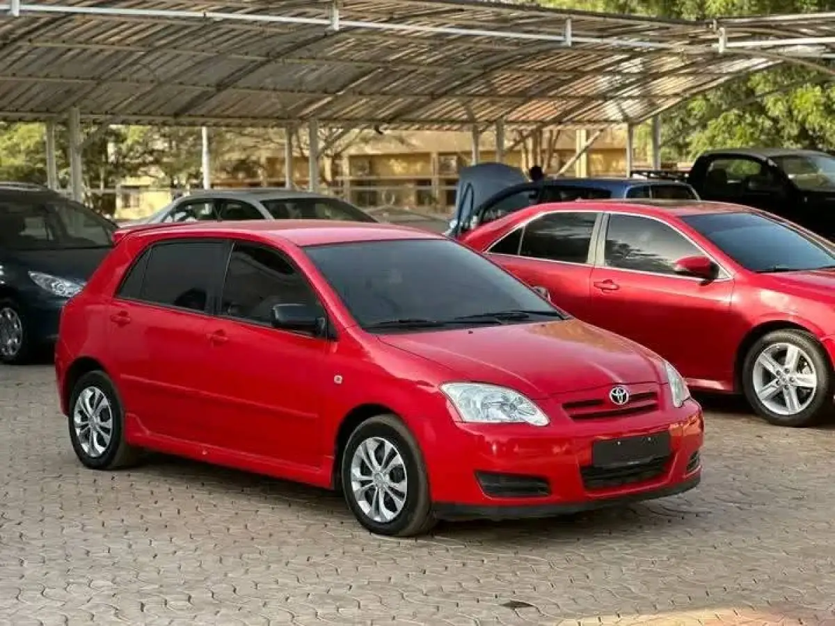 Foreign used Toyota Corolla obama - Image 2