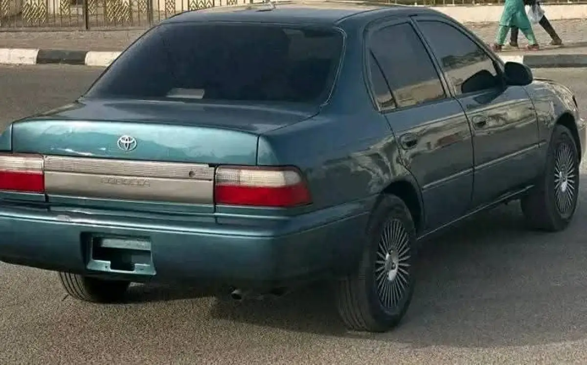 1999 Toyota Corolla - Image 7