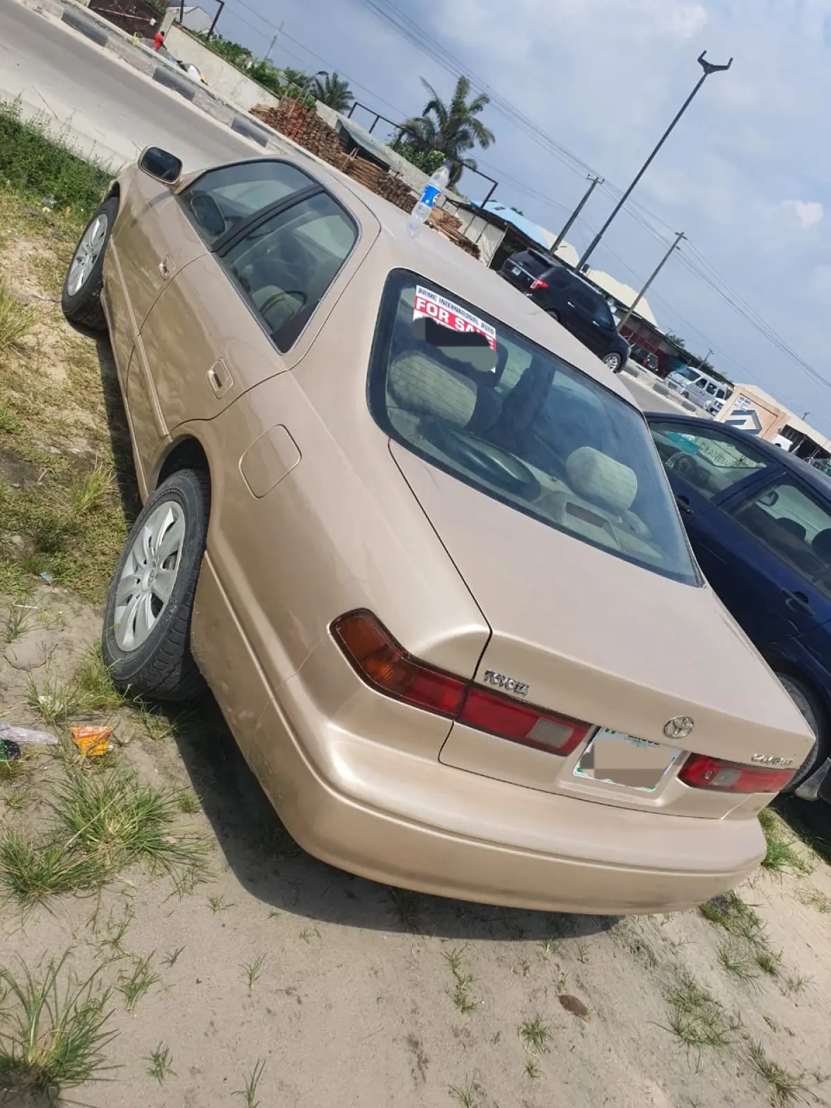 Toyota Camry 2000 brown - Image 6
