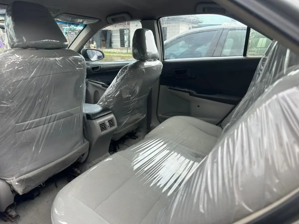 Toyota Camry 2014 - Image 5