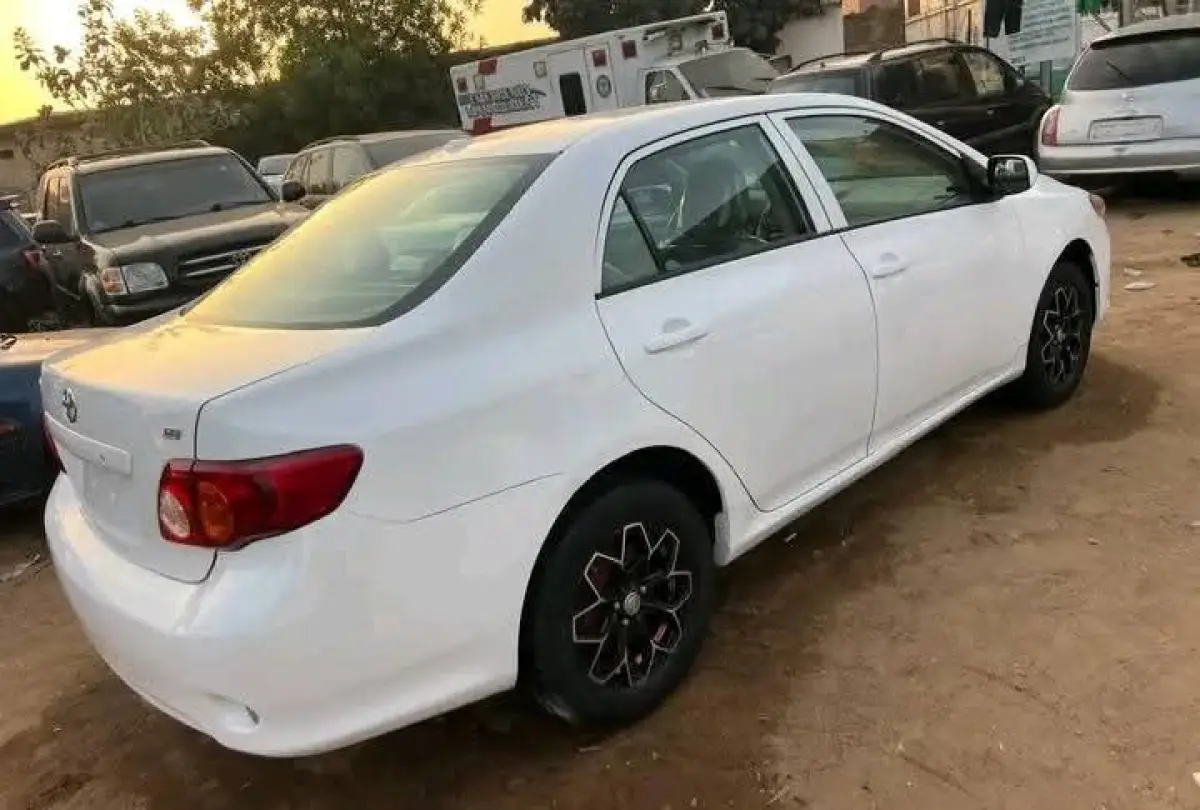 Foreign used Toyota Corolla 2009 - Image 6