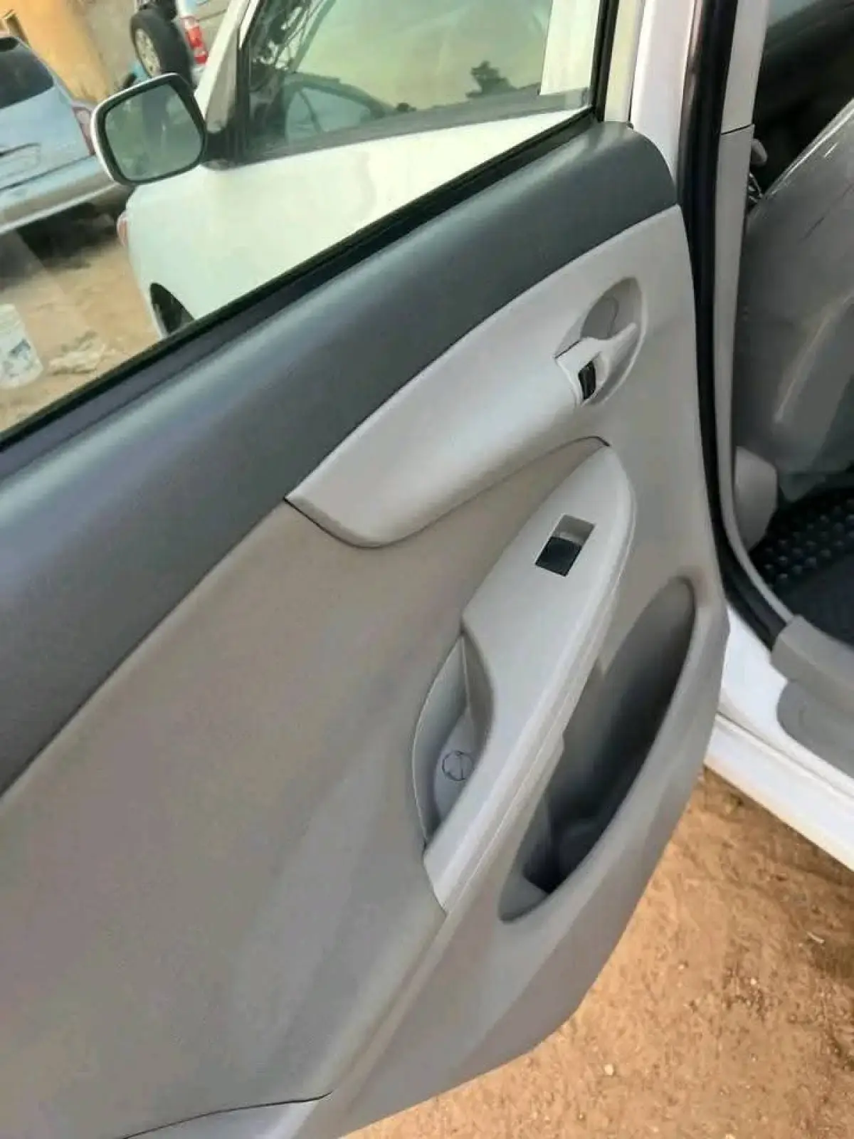 Foreign used Toyota Corolla 2009 - Image 10