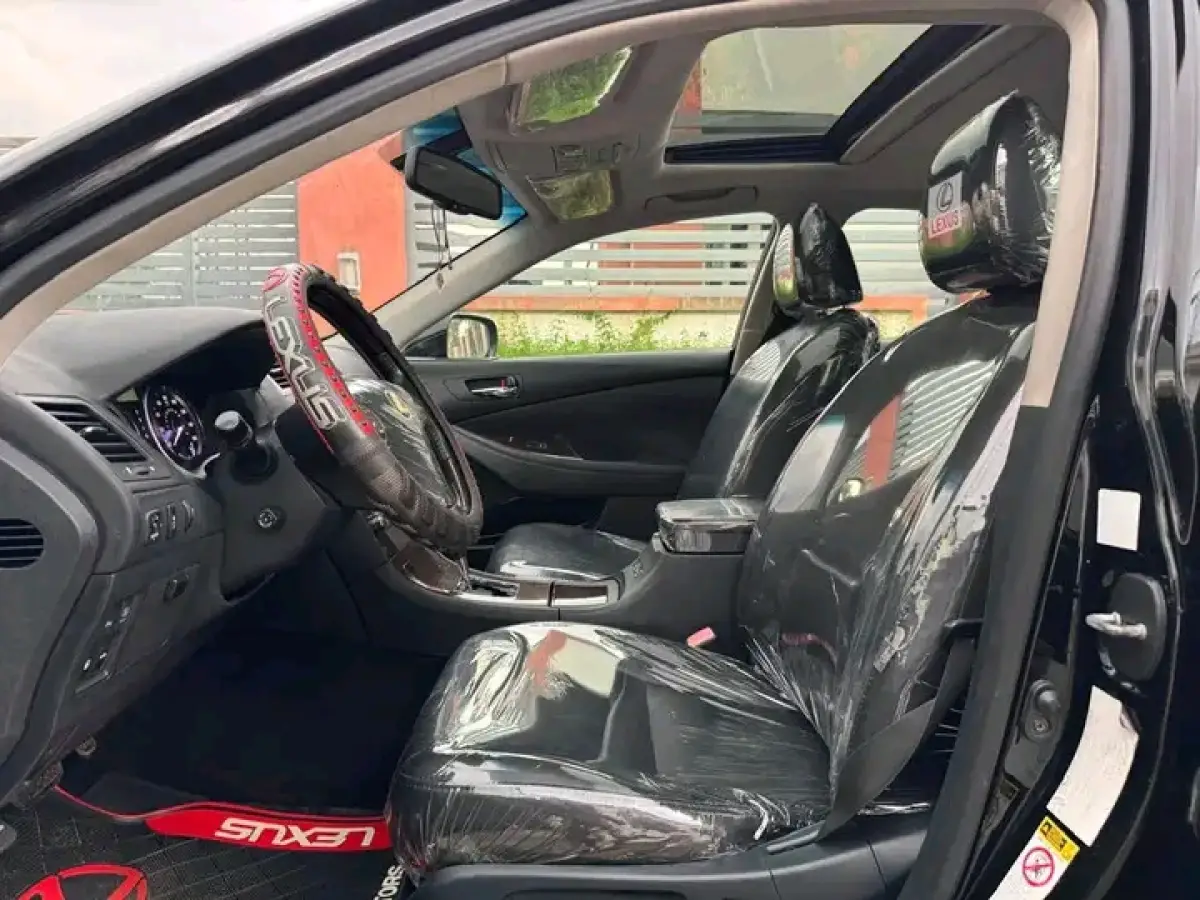 Lexus ES 350 Foreign Used - Image 5