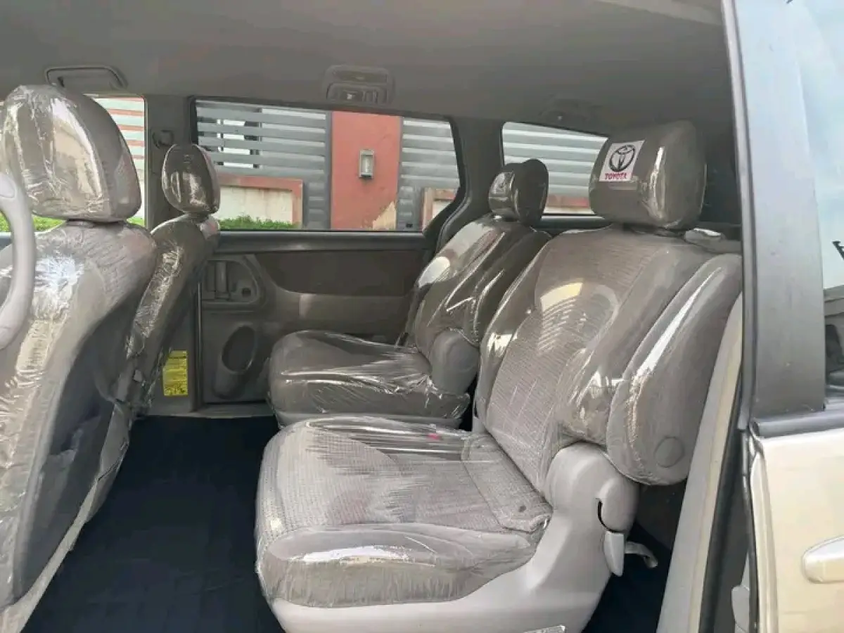 2006 Toyota Sienna - Image 7