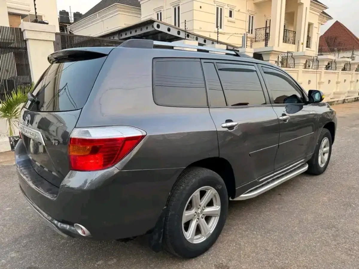 2008 Toyota Highlander Limited - Image 11