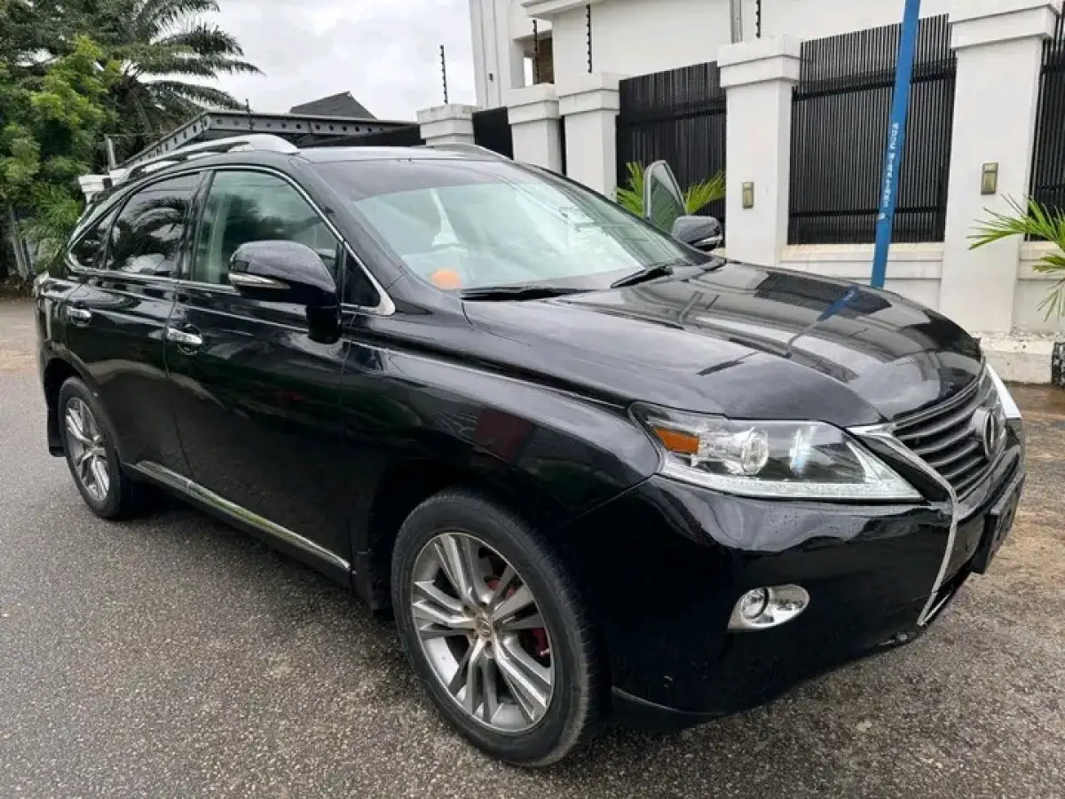 2015 Lexus RX 350 Foreign Used - Image 2