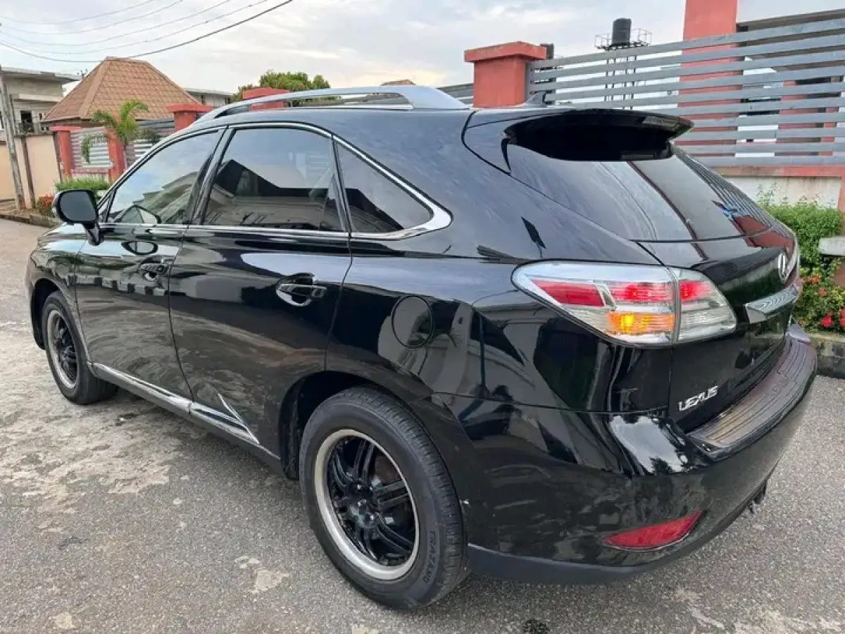 Lexus RX 350 2010 Blue - Image 4