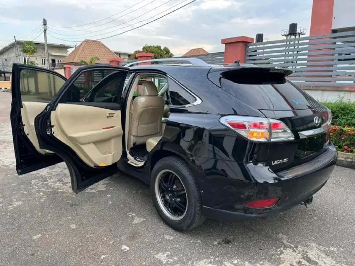Lexus RX 350 2010 Blue - Image 10