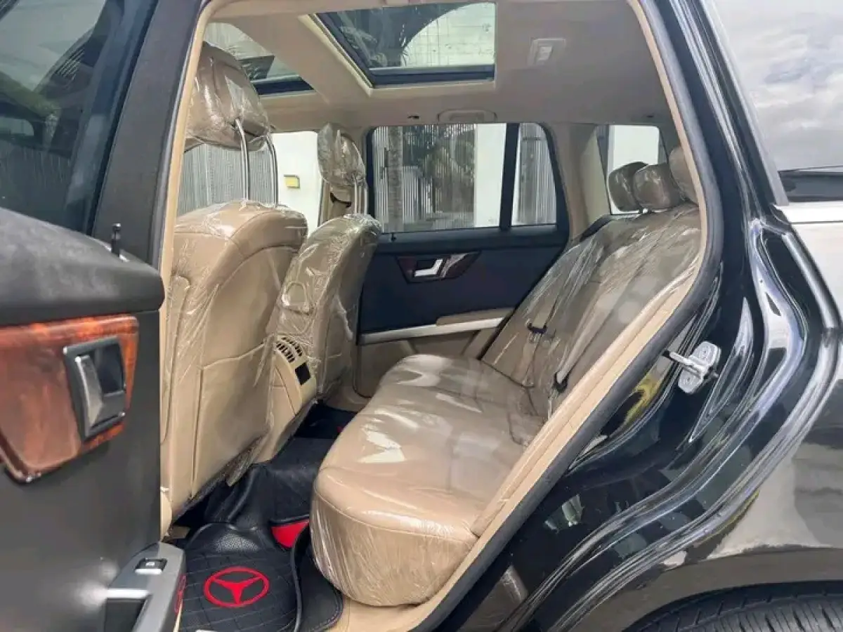 2012 Mercedes Benz GLK 350 - Image 6