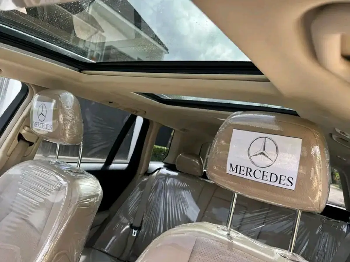 2012 Mercedes Benz GLK 350 - Image 13