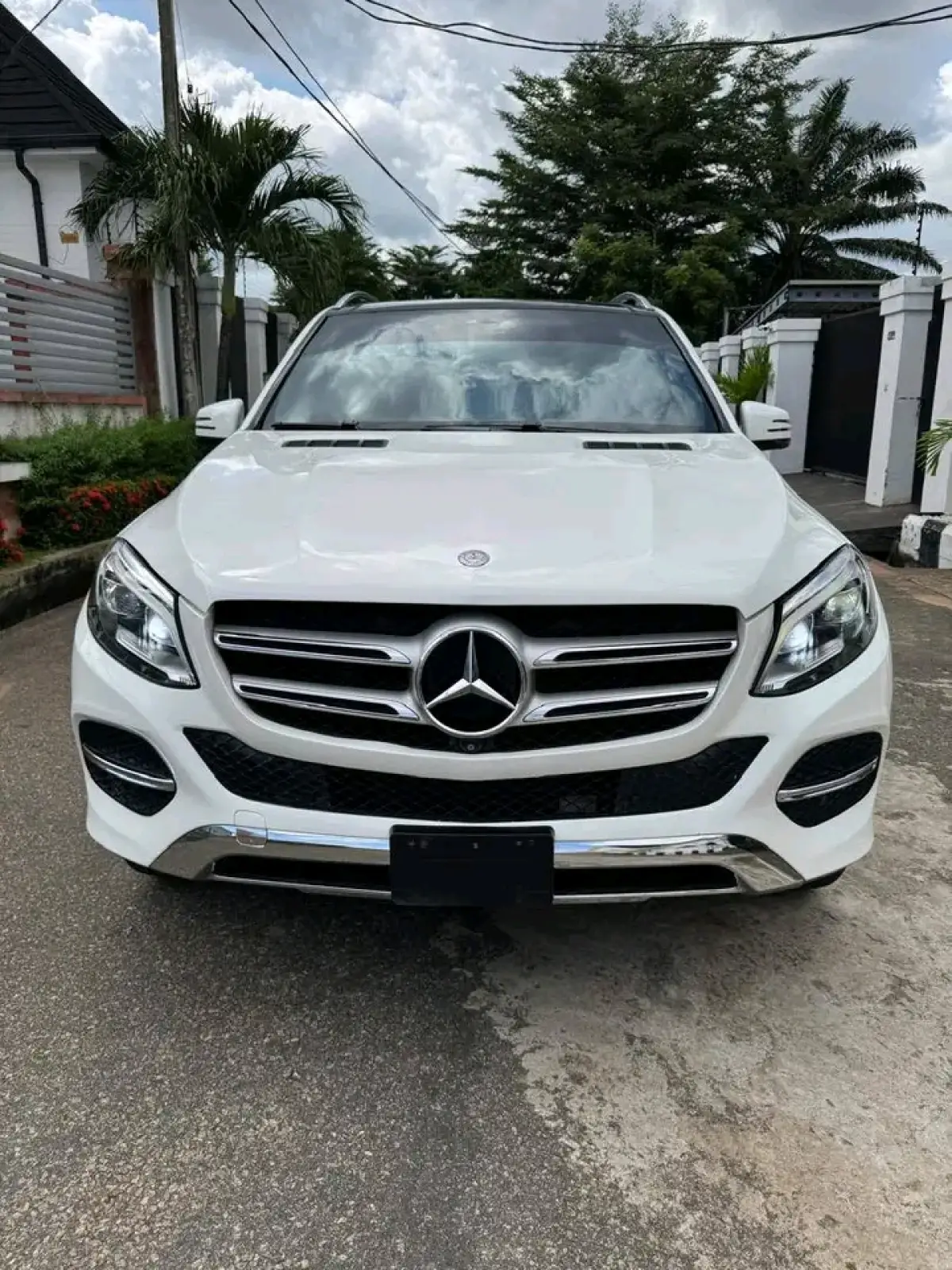 Foreign Used Mercedes Benz GLE 2016 - Image 2
