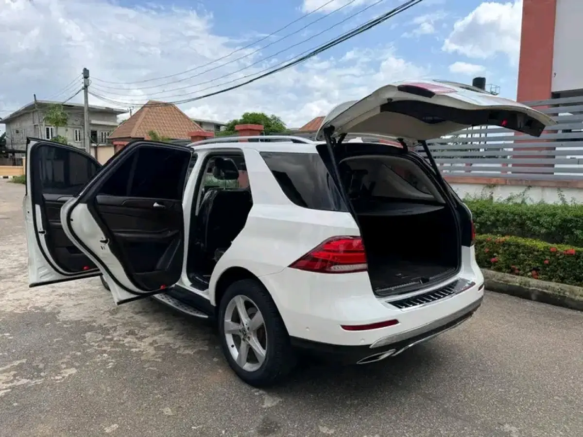 Foreign Used Mercedes Benz GLE 2016 - Image 5