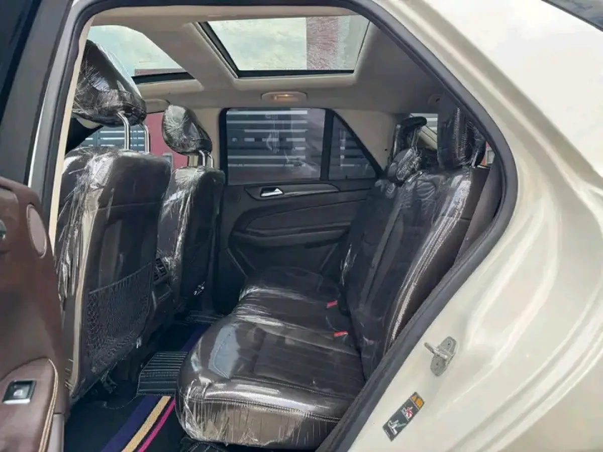 Foreign Used Mercedes Benz GLE 2016 - Image 7