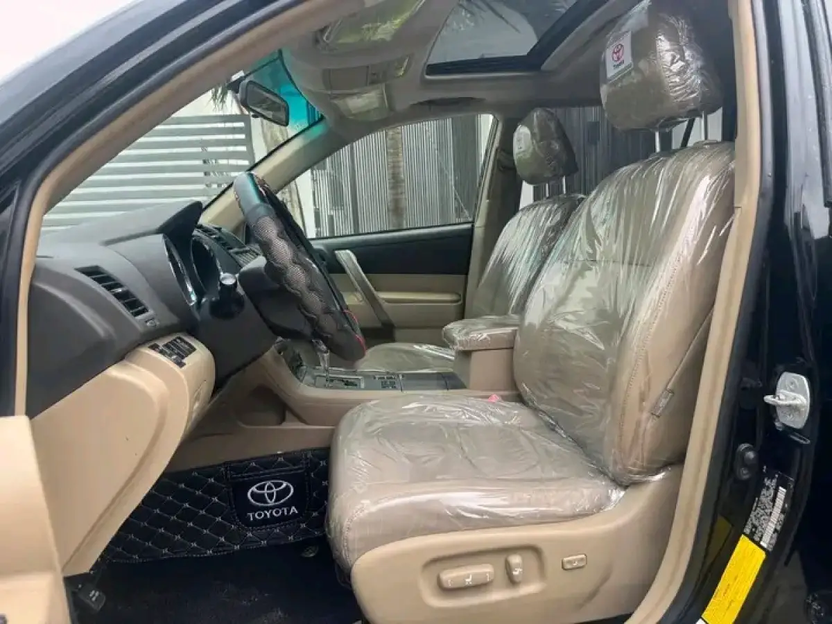 2009 Toyota Highlander Sport Edition - Image 6