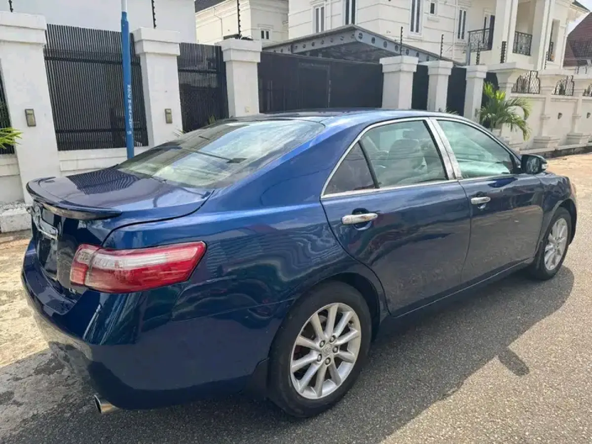 2009 Toyota Camry LE (4PLUGS) - Image 9