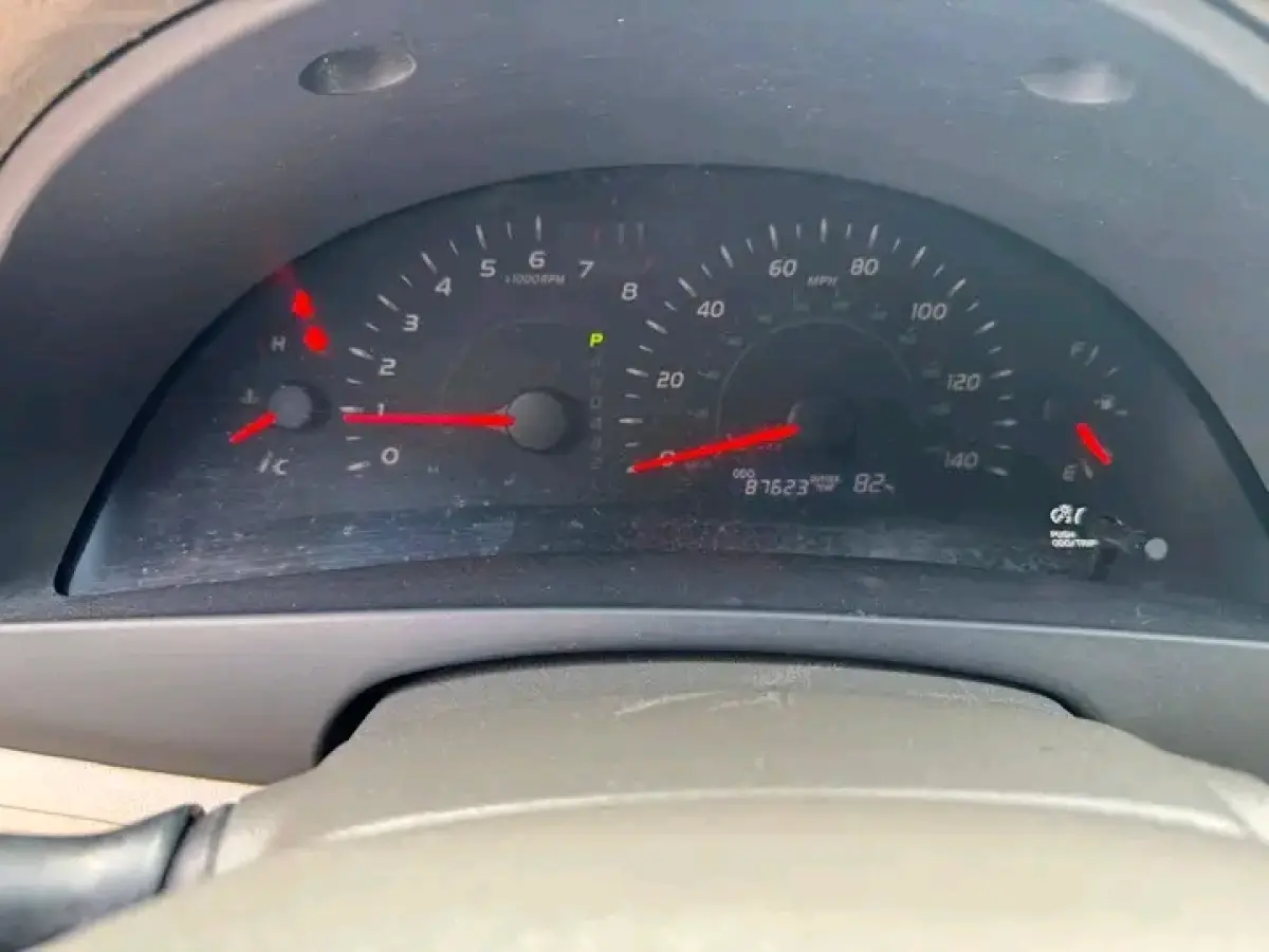 2009 Toyota Camry LE (4PLUGS) - Image 11