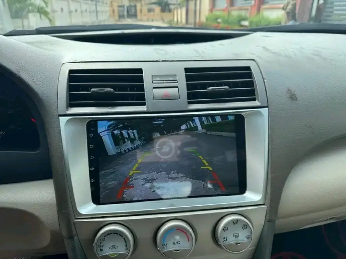 2009 Toyota Camry LE (4PLUGS) - Image 12