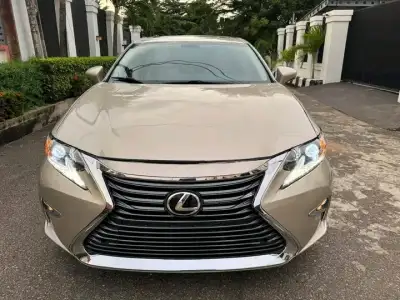 2015 Foreign Used Lexus ES 350
