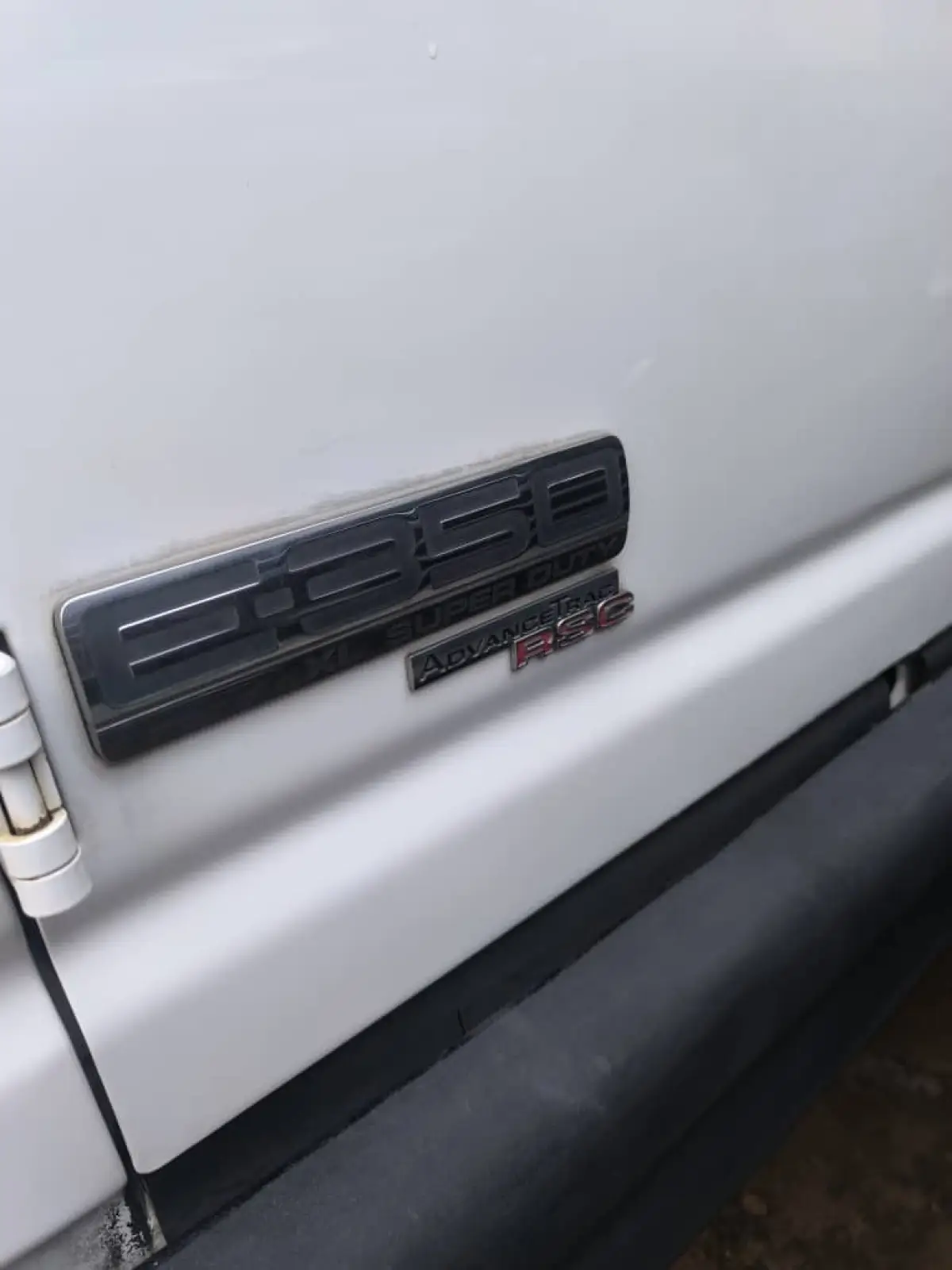 TOKS FORD ECONOLINE E-350 2005 MODEL - Image 8