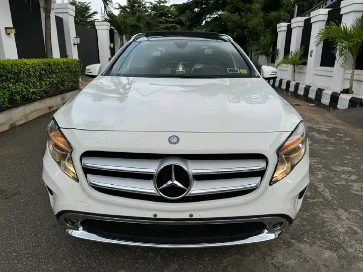 2017 Mercedes Benz GLA 250 - Image 1